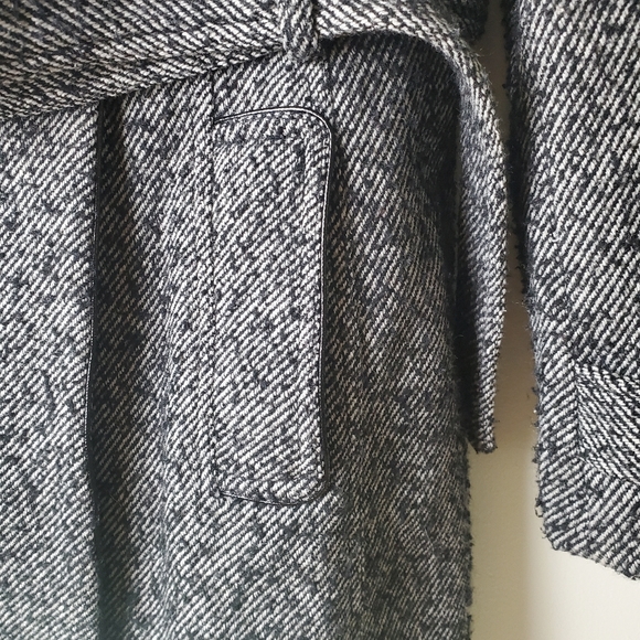 Banana Republic Recycled Wool Pea Coat Size M - Picture 5 of 11